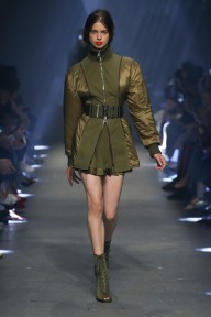 Look 14
