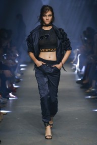 Look 18