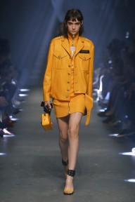 Look 22