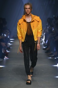 Look 26