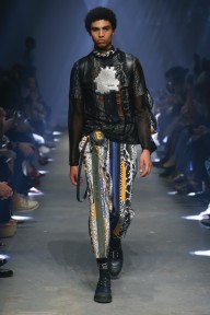 Look 30