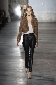Look 26