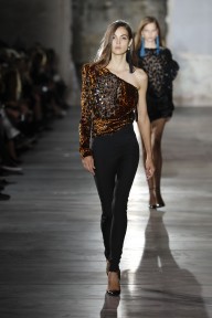 Look 46