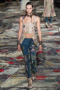 Look 17