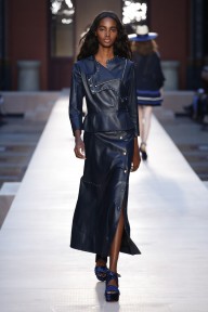Look 25
