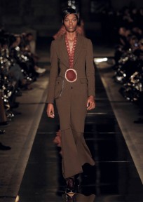Look 38