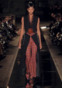 Look 40