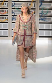 Look 10