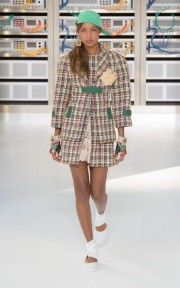 Look 13
