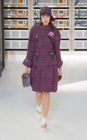 Look 15