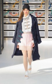 Look 50
