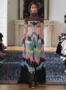 Look 30