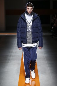 Look 4