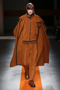 Look 37