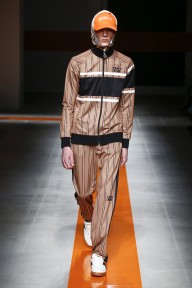 Look 38