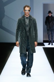Look 10
