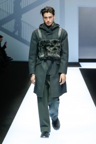 Look 18