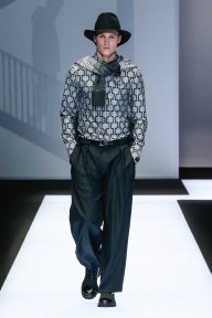 Look 3