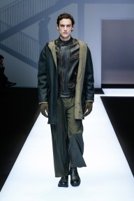 Look 60