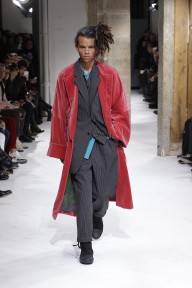 Look 16