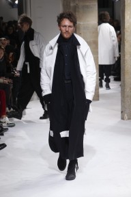 Look 28