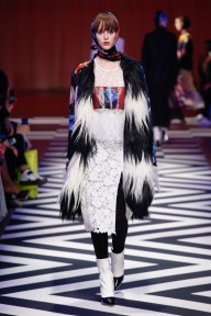 Look 4