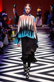 Look 11