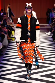 Look 19