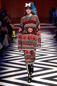 Look 24