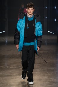 Look 14