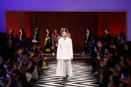 Look 45