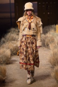 Look 1