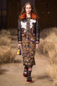 Look 28