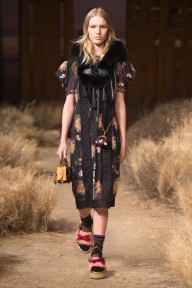 Look 33