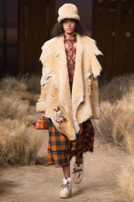 Look 4