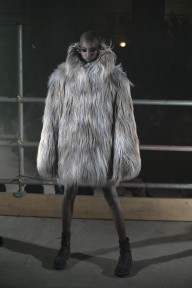 Look 28