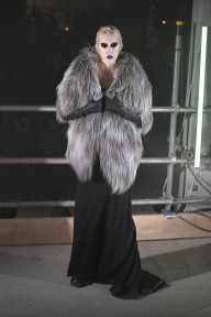 Look 32