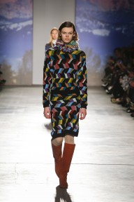 Look 3