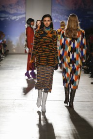 Look 15