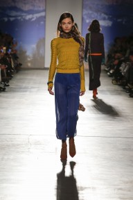 Look 24