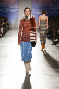 Look 32
