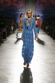 Look 38