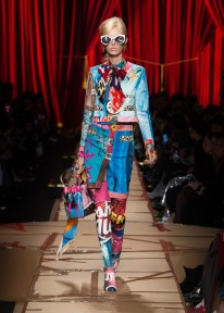 Look 24