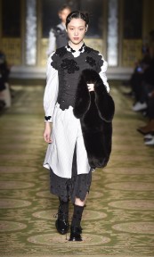 Look 12