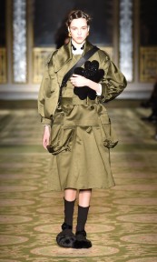 Look 3