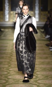 Look 38