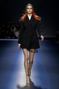 Look 1
