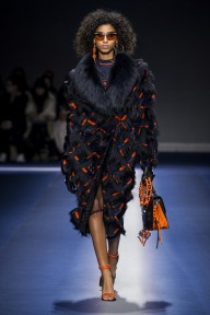 Look 17
