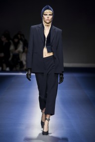 Look 18