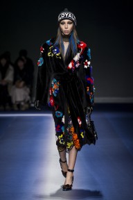 Look 40
